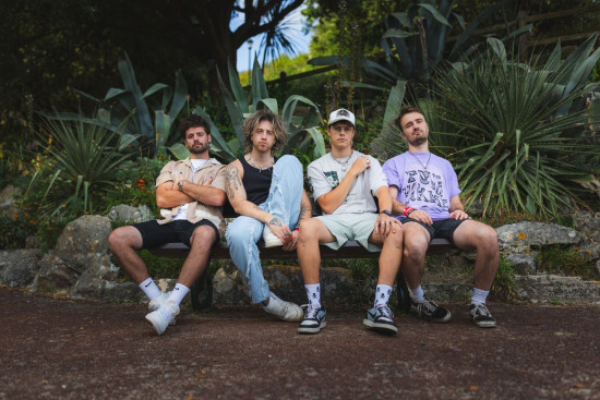 SOS promotional photo