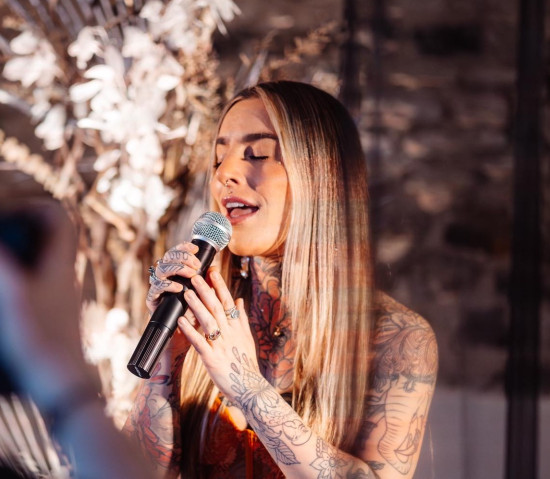 Yazadi promotional photo